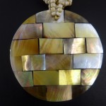 Halskette mit Perlmutt Anhänger